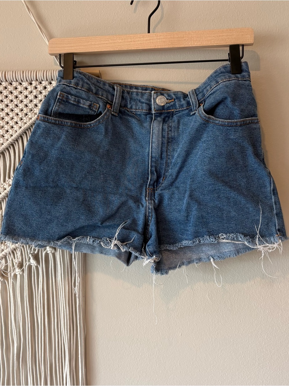 Universal Thread Light Blue Denim Frayed Cutoff Shorts